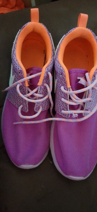 Маратонки Найк 37,5