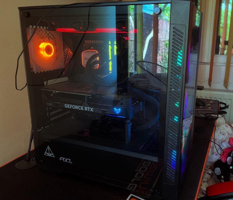 PC Gaming High-End + Monitor + Periferice + Birou Complet
