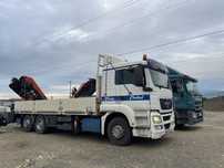 Man cu macara palfinger (mercedes liebherr basculabil)