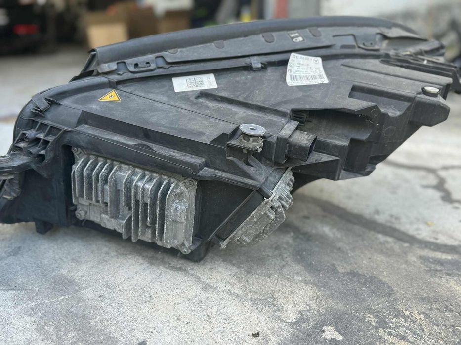 Фарове за мерцедес W222