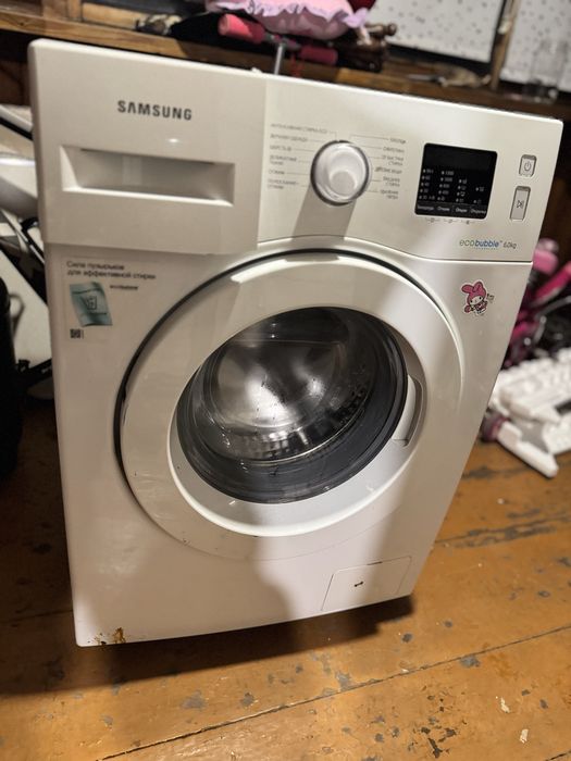 Продам стиральную машину
