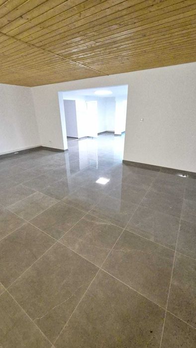 Spatiu comercial Tatarasi