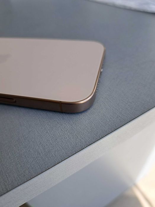 Iphone 16 Pro 128GB  Desert Titanium - 100% Battery
