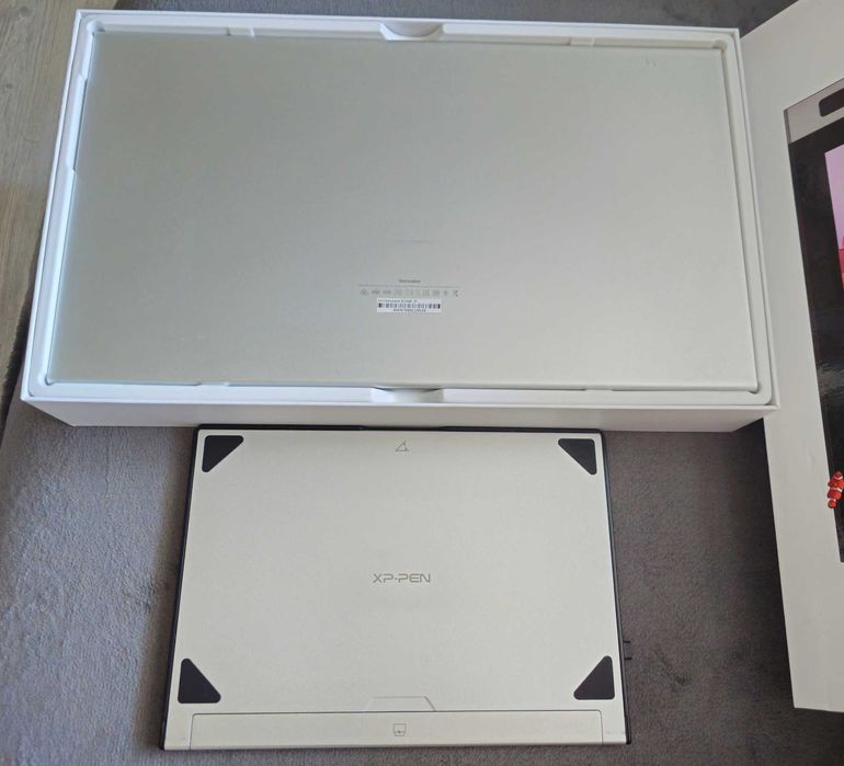 Tabletă Grafică XP-Pen Innovator 16 + Stand Portabil XP-Pen AC 18