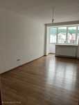Vindem apartament pe strada Marly