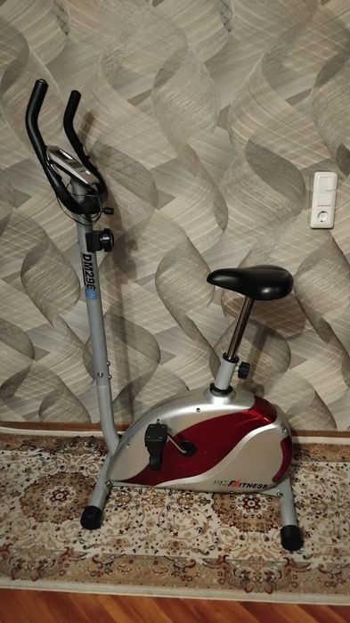 Продам Велотренажёр за 30000тг. Район Бурова