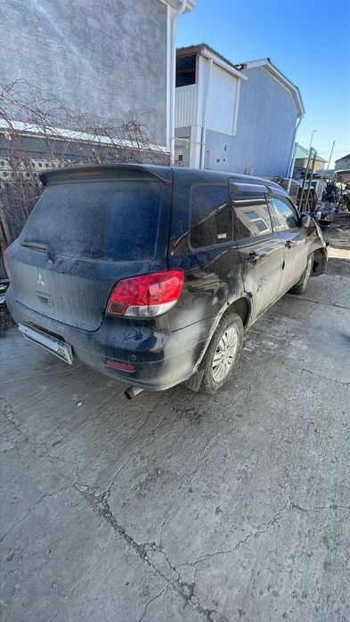 Мицубиси Айртрек