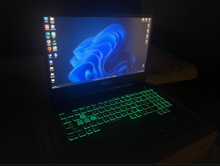 Vând laptop de gaming Asus TUF FX505DT - stare excelentă!