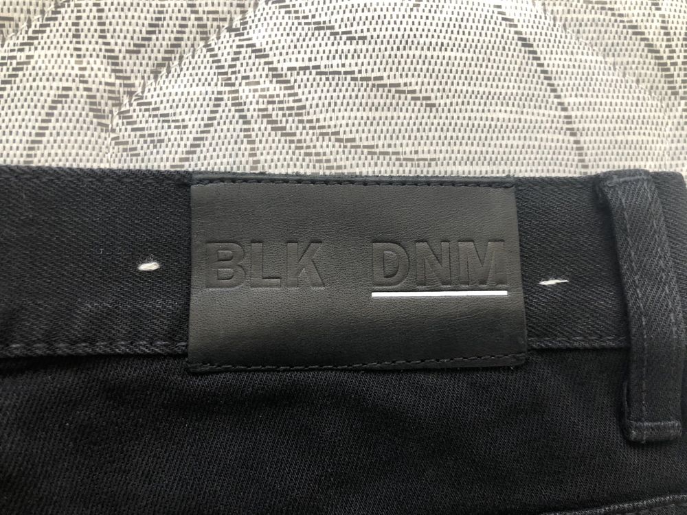 НОВИ BLK DNM Black Skinny 25 Jeans 100%  ОРИГИНАЛНИ мъжки дънки - р.30
