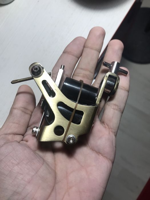 Masina tatuat bobine