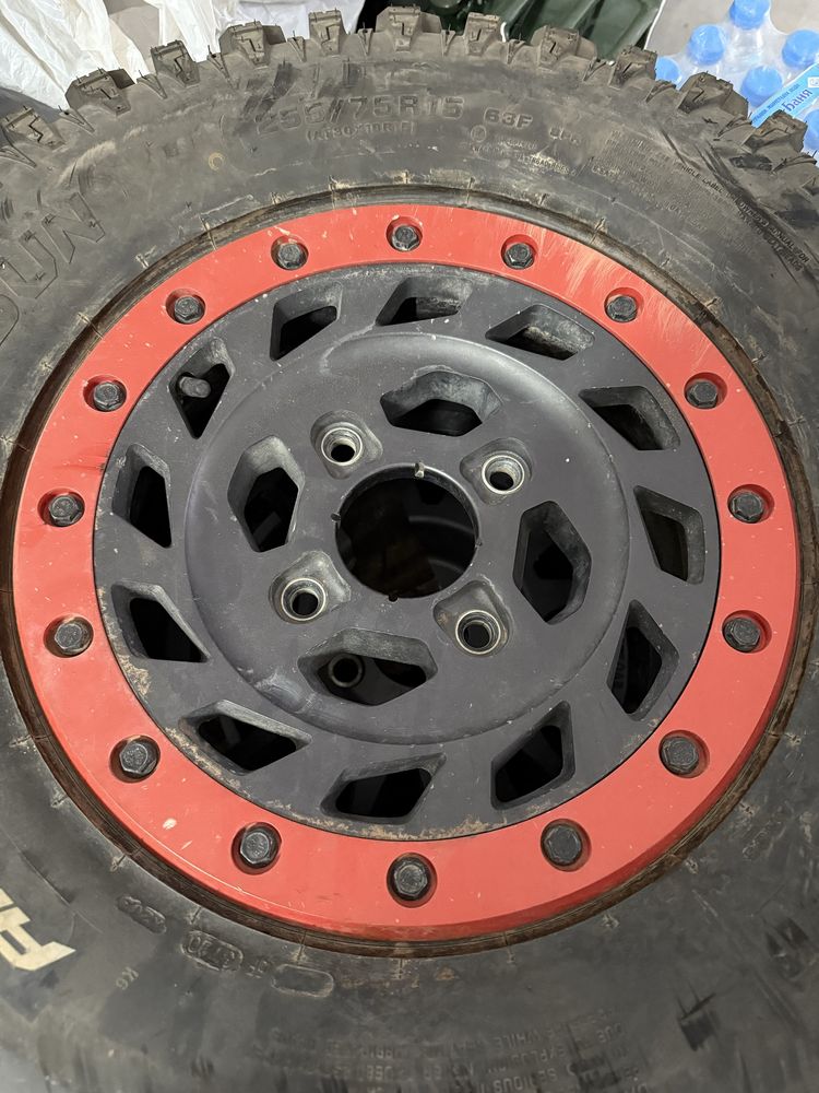 Джанти BeadLock за CanAm Maverick 15”