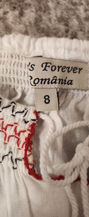 Camasa copiii ie tradițională