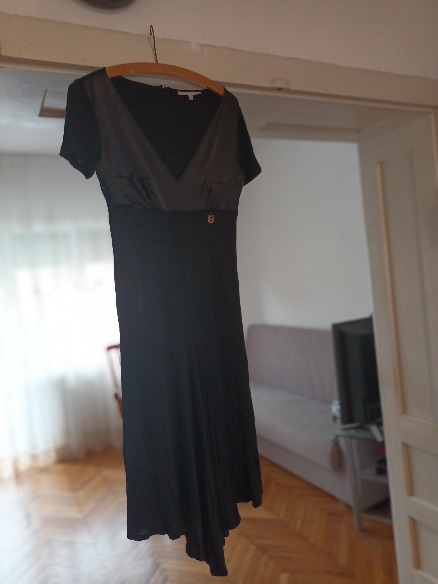 Rochie de cokteil, neagra