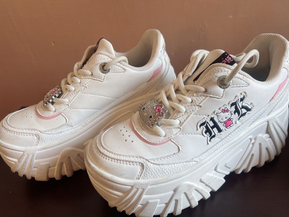 Маратонки Hello Kitty на платформа