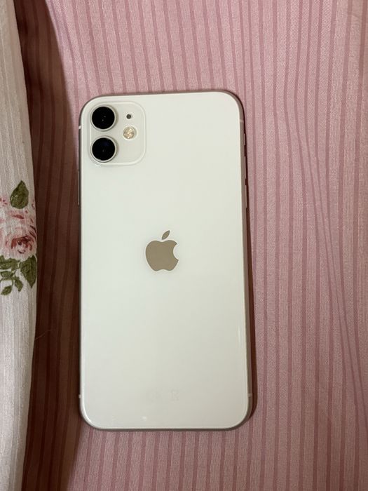 iPhone 11 128гб в отличном состоянии