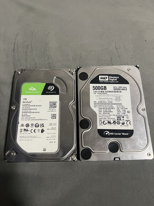 Vand HardDisk uri - HDD 1tb + HDD 500gb perfect functionale.