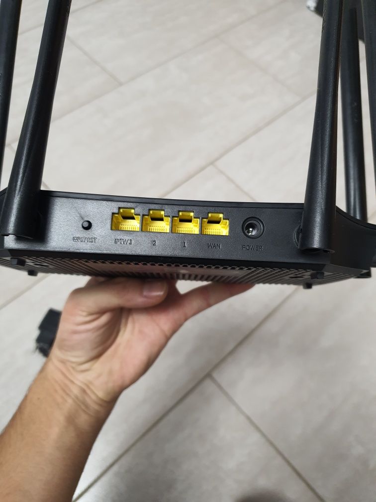 Router wireless dual band gigabit AC2100 Tenda