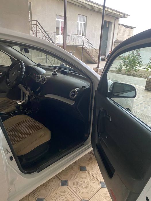 Холати Зур срочно сотилади