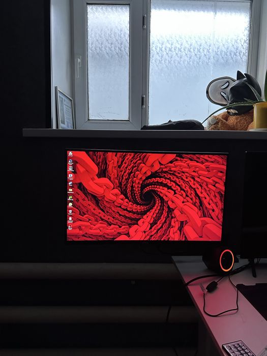 Продам монитор торг есть