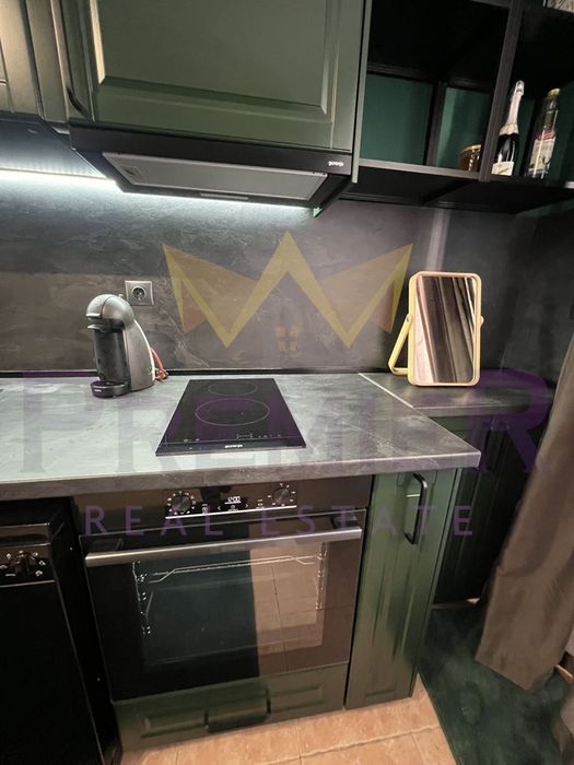 Дава се под наем Двустаен апартамент в Варна, Бриз - 90 кв.м за 561 € - Снимка #1