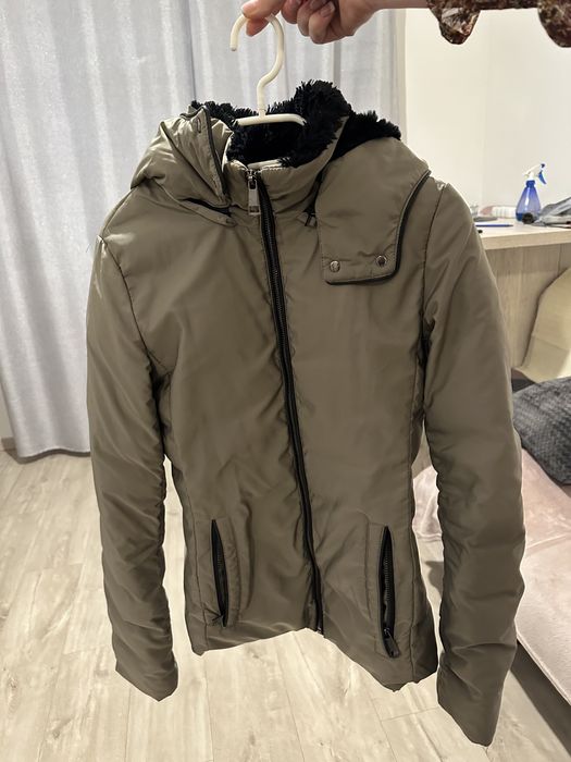 Geaca Zara purtata de cateva ori