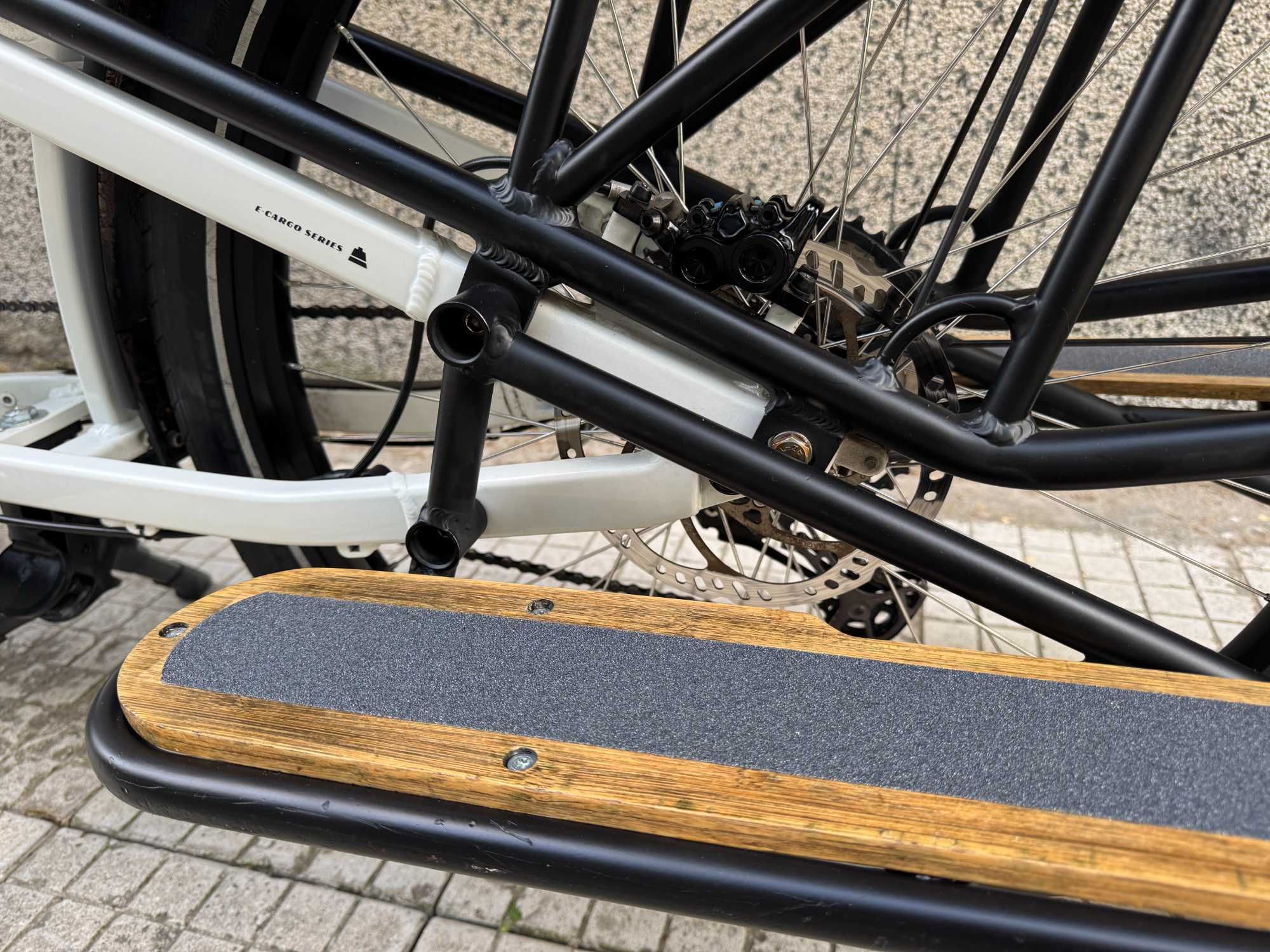 Bergamont E-Cargoville LT Expert 26''/Bosch E-bike/Shimano XT/Magura