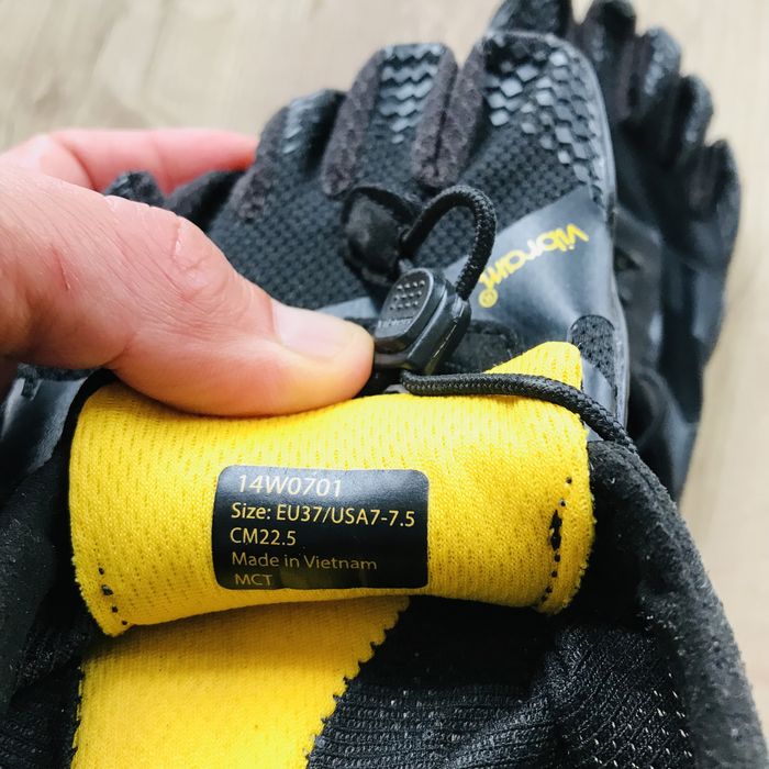 Vibram Five fingers/ barafood shoes/ обувки