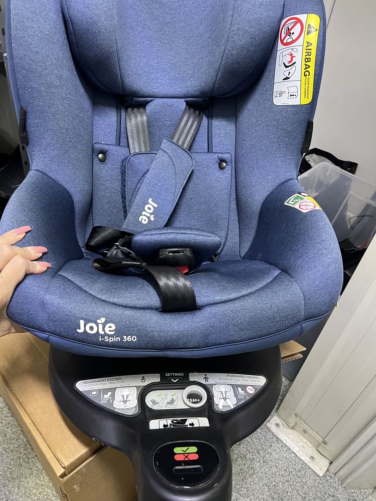 Scaun Auto Joie I-Spin 360 cu baza Isofix