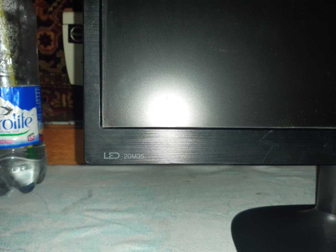 Монитор ЖК (LCD) LG Flatron 19 дюймов W1942S