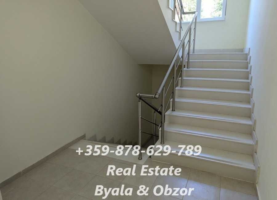 Двустаен апартамент с морска гледка в новопостроена сграда в гр.Бяла