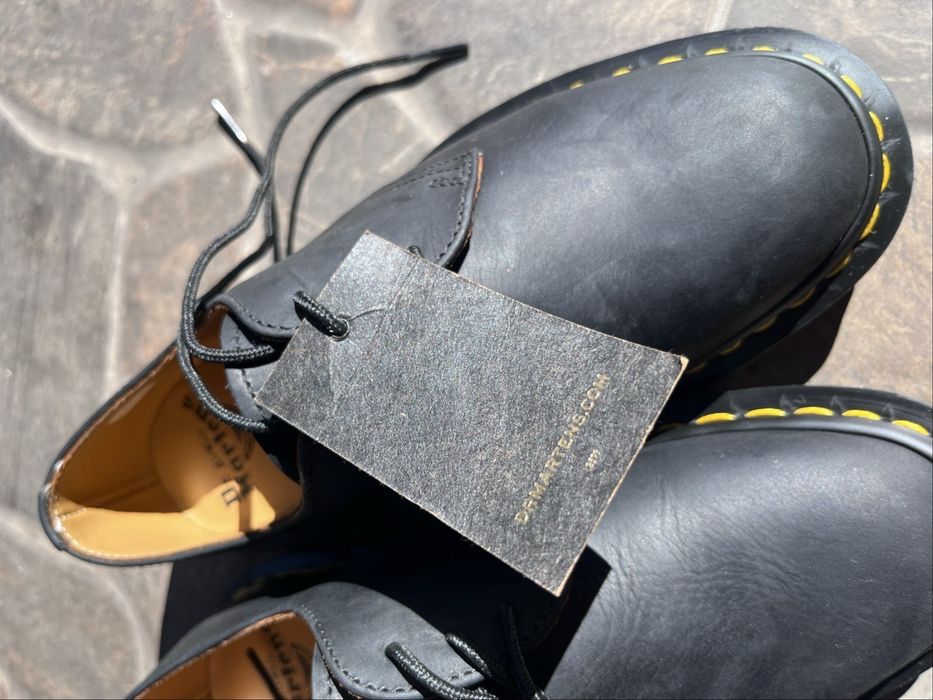 Pantofi eleganti Dr Martens
