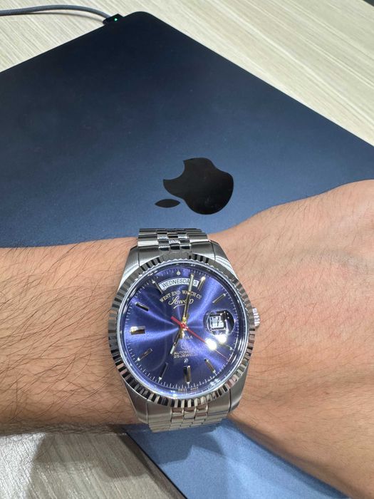 Продаю часы West end watch&co оригинал механика