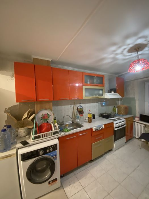 Продам кух гарнитур 285см