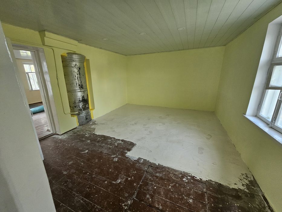 Pravda kolxozida 3 xonalik xovli joy ijaraga beriladi 200$