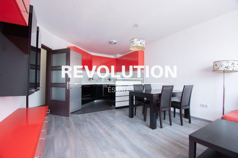 Дава се под наем Тристаен апартамент в София, Младост 3 - 80 кв.м за 675 € - Снимка #1