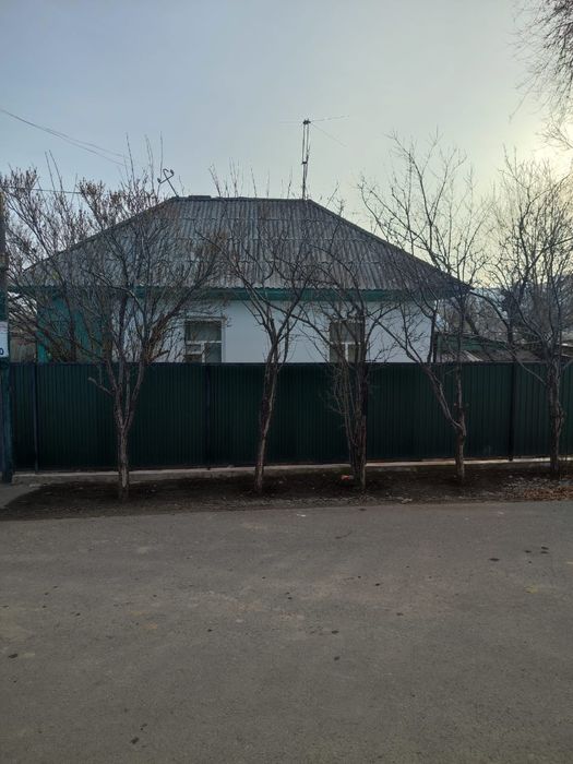 Продам дом возле трассы Сарканд