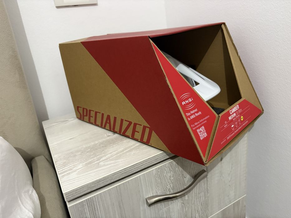 Casca ciclism Specialized Camber– White