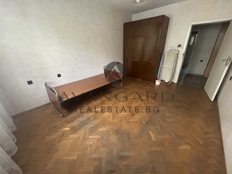 Продава се Тристаен апартамент в Пловдив, Център - 149 кв.м за 1947 €/кв.м - Снимка #7