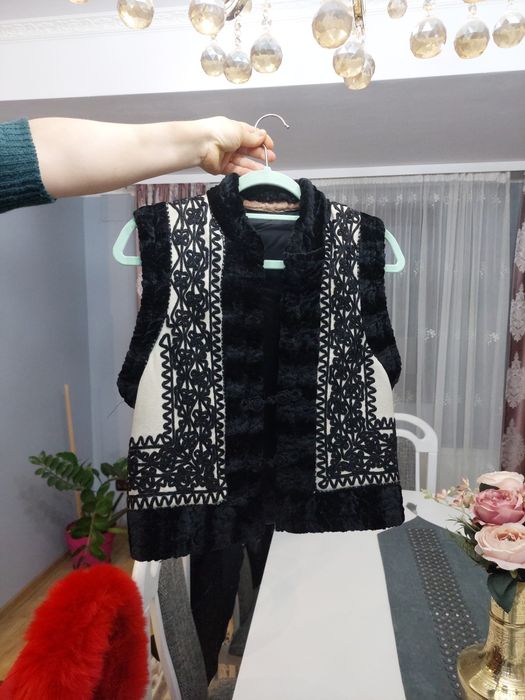 Vesta traditionala moldoveneasca originala