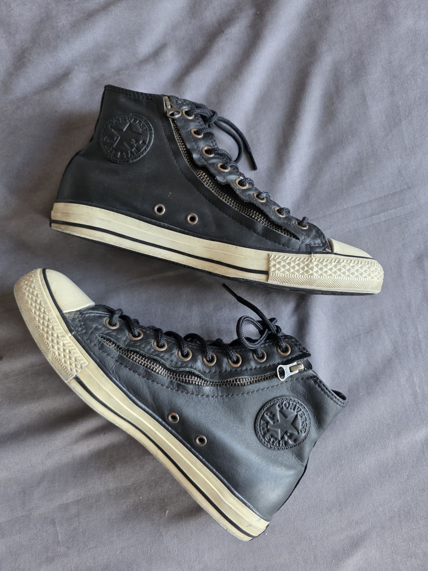 Кожаные кеды Converse