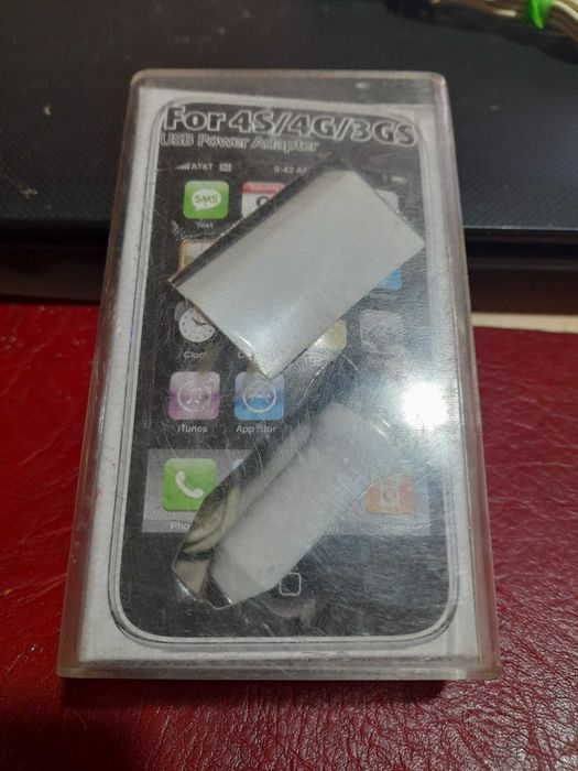 Incarcator IPHONE 4
