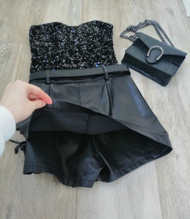 Fusta pantalon asimetrica