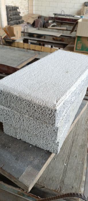 Вибропресс брусчатка ишлаб чиқариш линияси сотилади