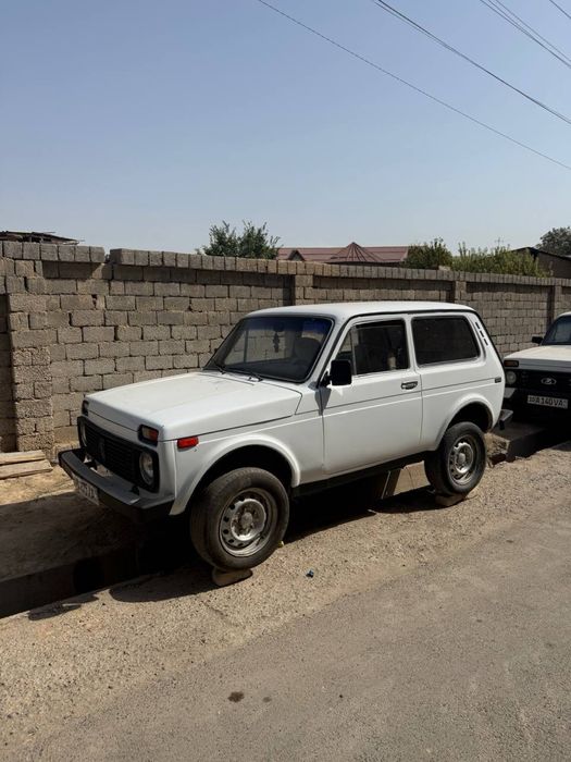 Нива 2121 Ваз 1994
