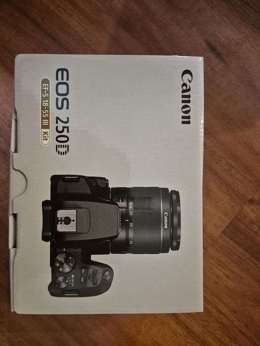 Aparat foto DSLR CANON EOS 250D, sigilat