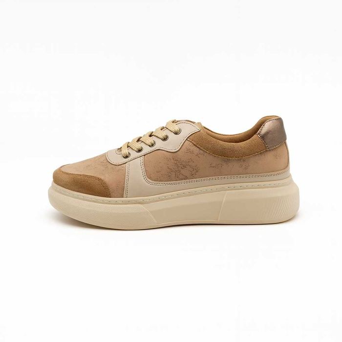 Дамски спортни обувки от естествена кожа в бежово и карамелено