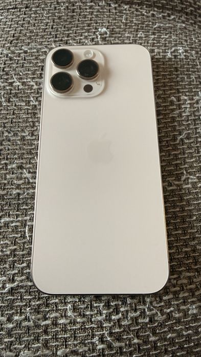 İphone 16 pro max %98 battery като нов