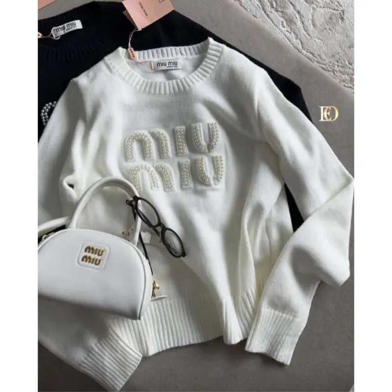 миумиу миу miumiu miu пуловер черен сив бял блуза дълъг ръкав суичър