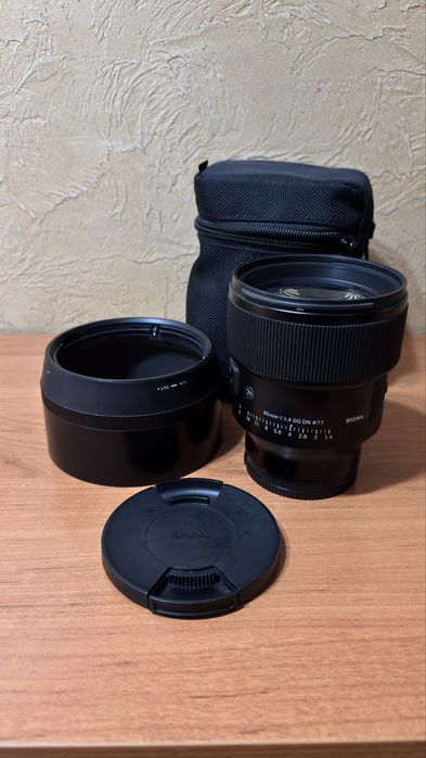 Sigma 85 mm f/1.4 Sony