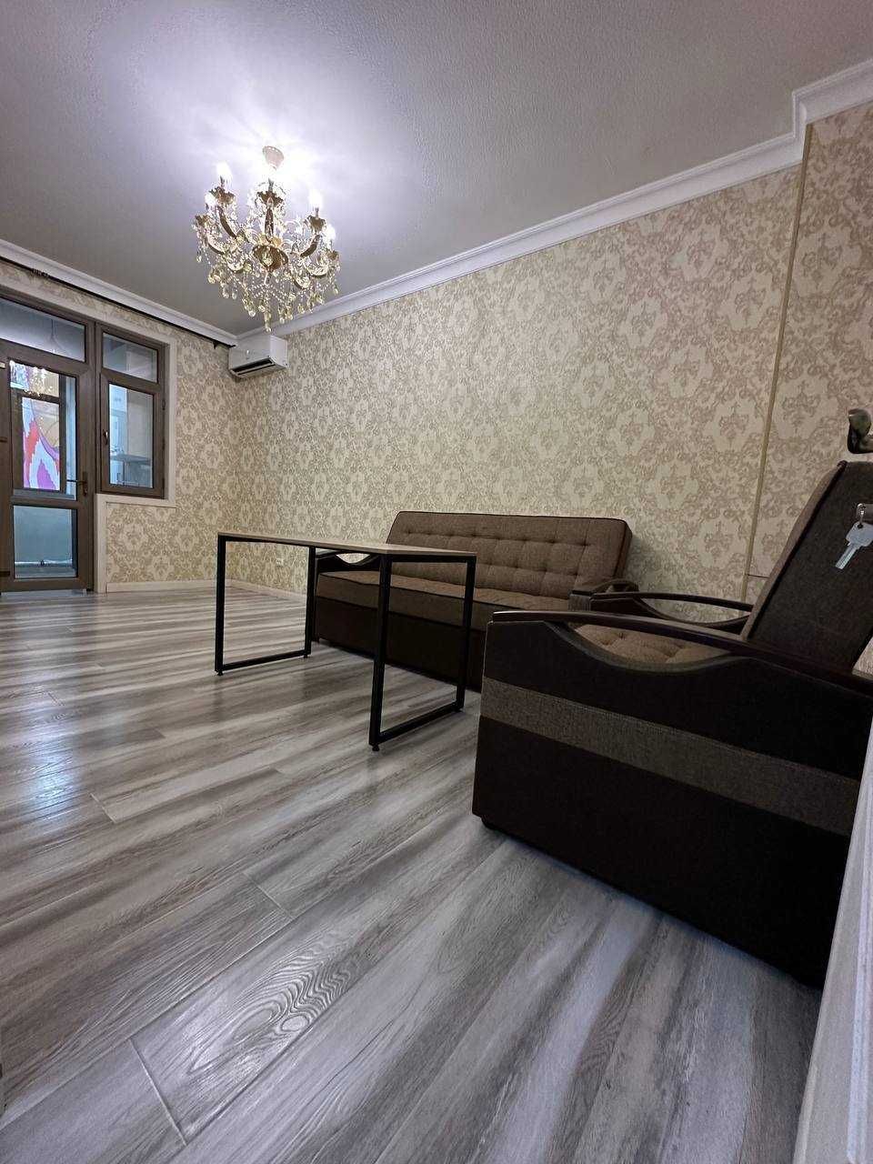 СРОЧНО продажа 2/2/8 Мирабад Ул. Фидокор (Чехова), 70.32м2
